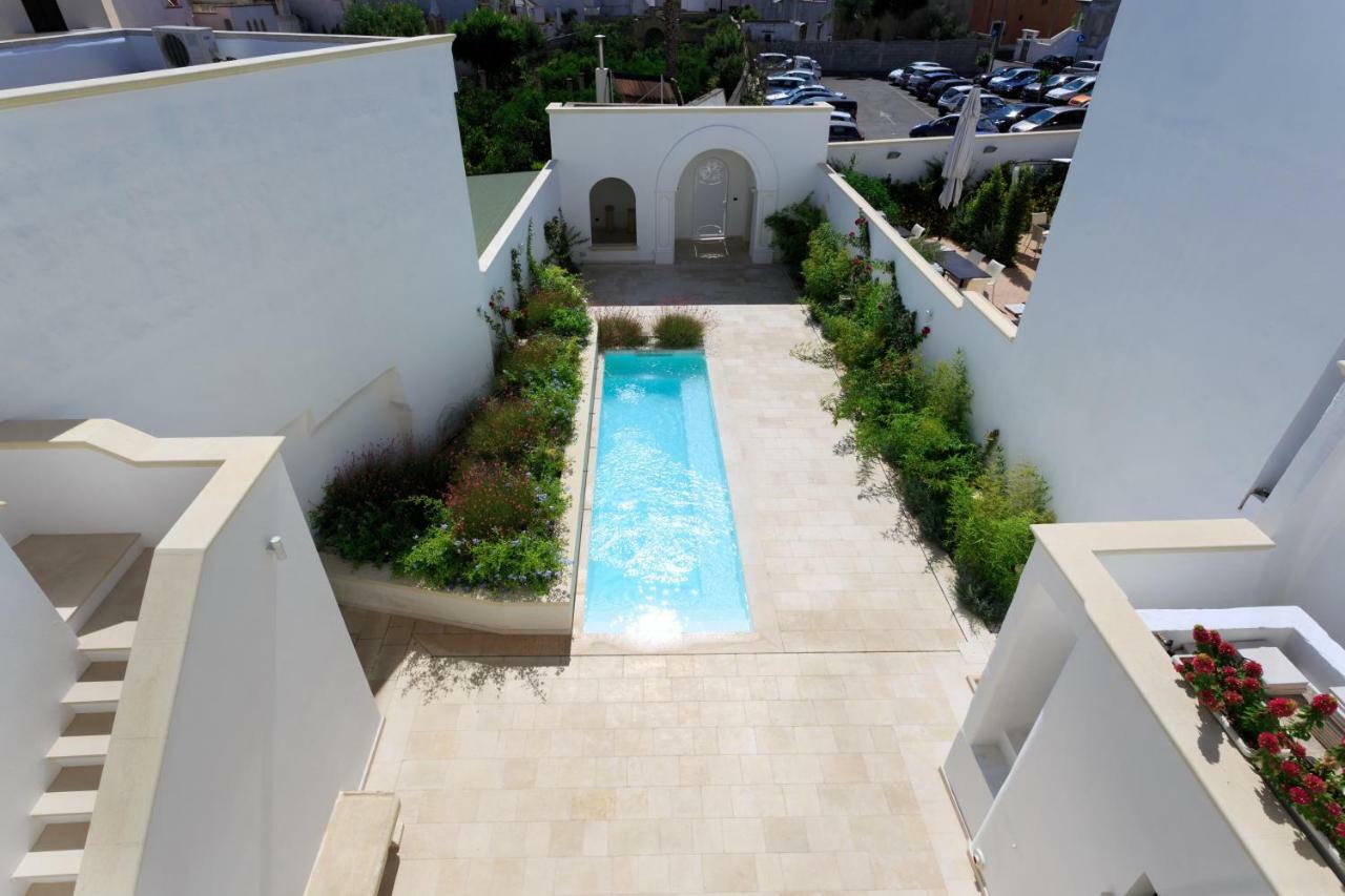 Palazzo Casto Relais Hotel ตาเวียโน ภายนอก รูปภาพ