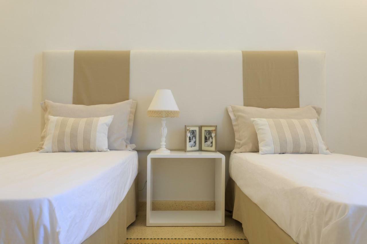Palazzo Casto Relais Hotel ตาเวียโน ภายนอก รูปภาพ